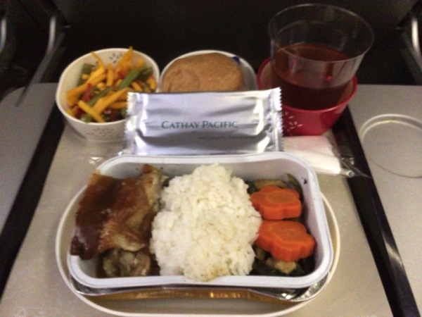 今回は香港経由で空の旅 img